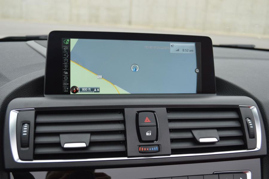  BMW 228i Convertible 2015 года  (фото 21 из 24)